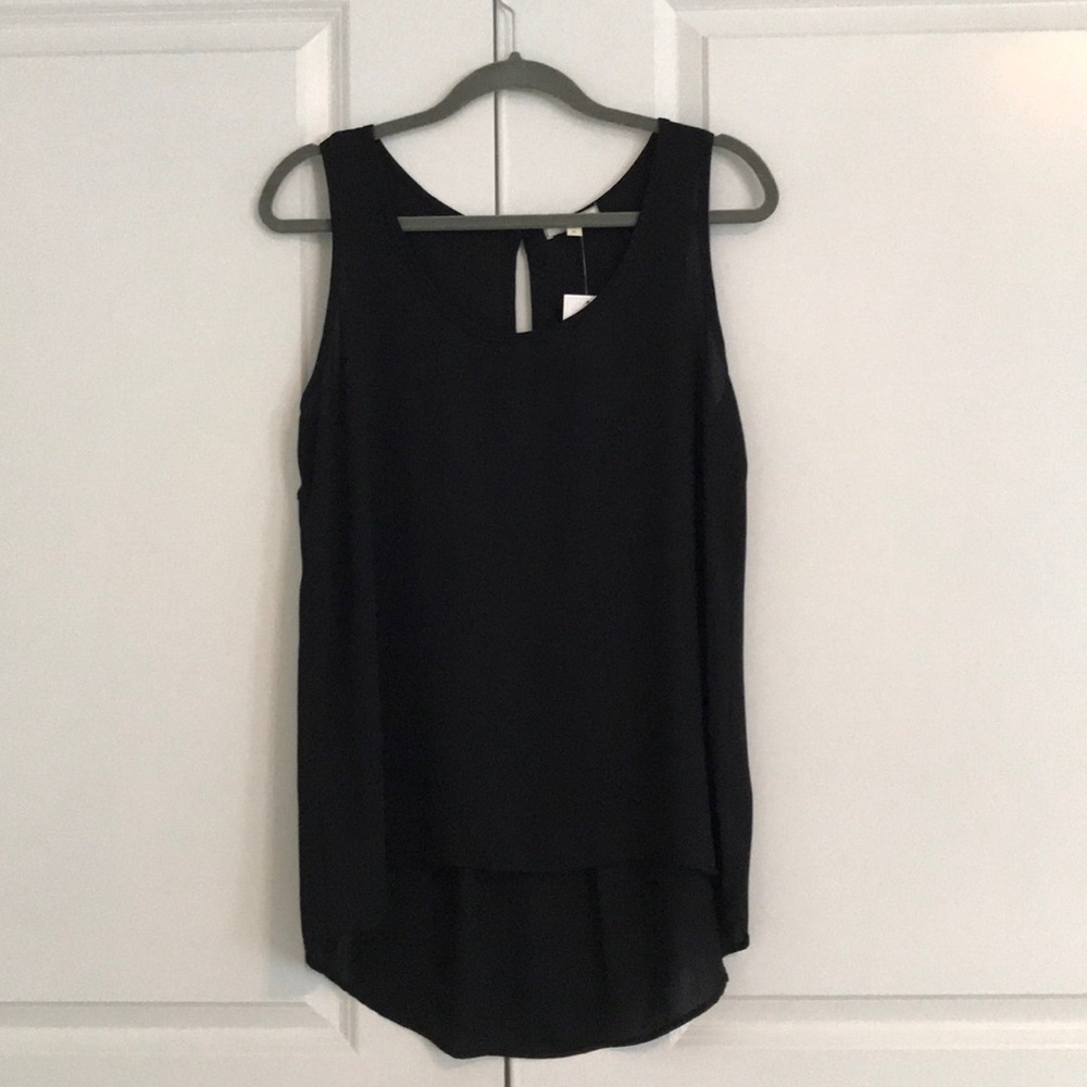Dleione NWT high low black tank